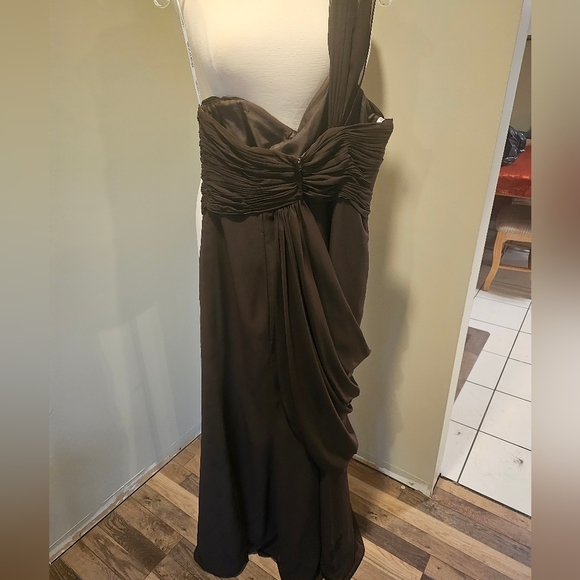 Women's Size 14 Couture Collection Long Brown Bridesmaid Dress One Strap - Picture 2 of 3